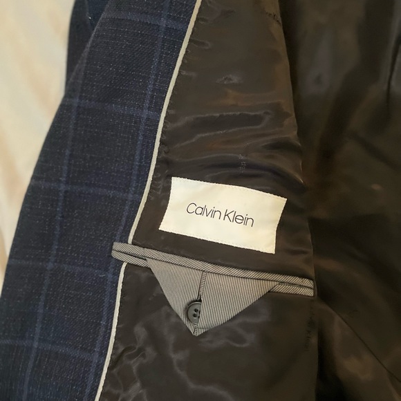 Calvin Klein Men’s Suit 38r - Picture 3 of 3